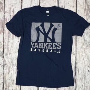 New York Yankees Majestic Boys Kids Youth NY Yankees Tshirt